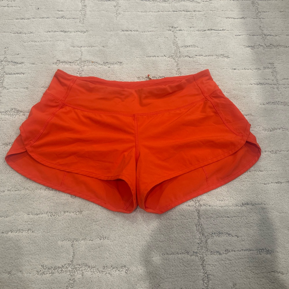 Lululemon - size 6 speed shorts
